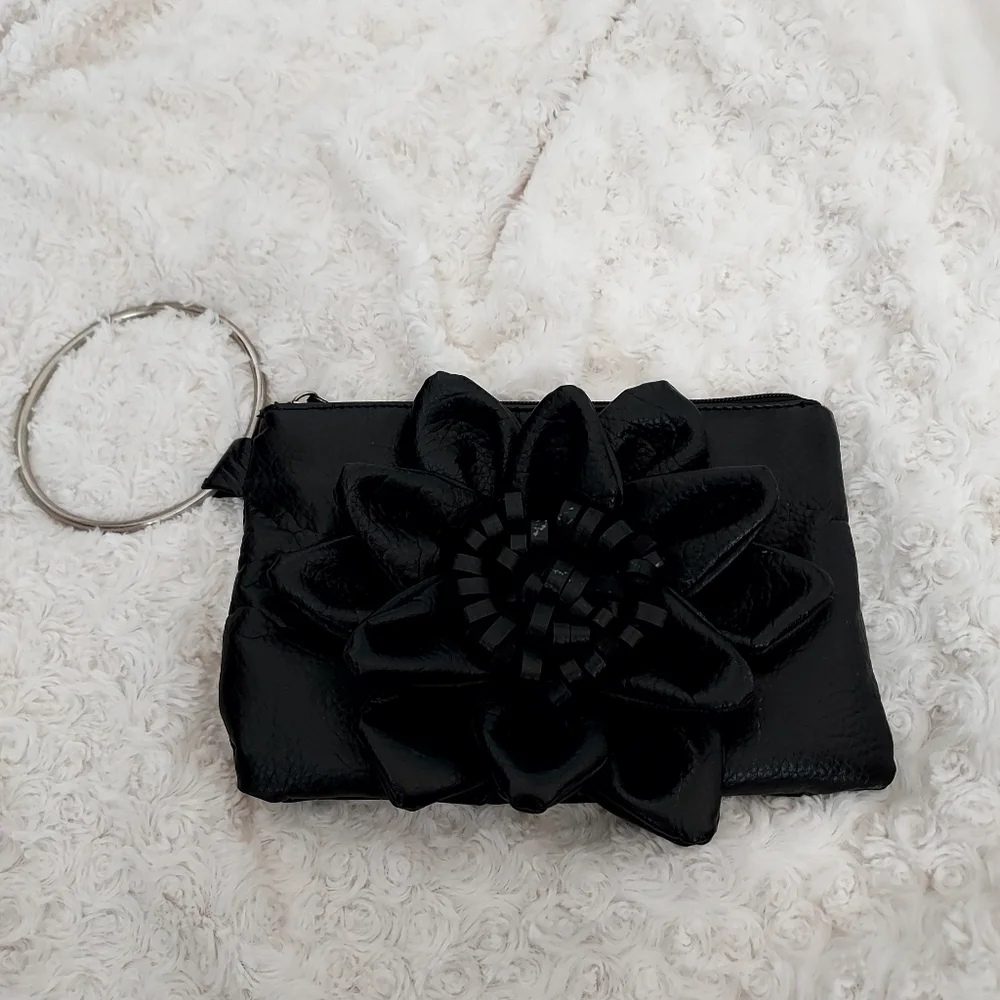Giannini Black faux leather wrist bag Purse 3D floral detail Artsy Unique Quirky
